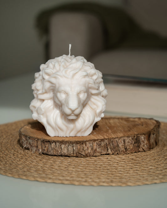 Large Lion candle